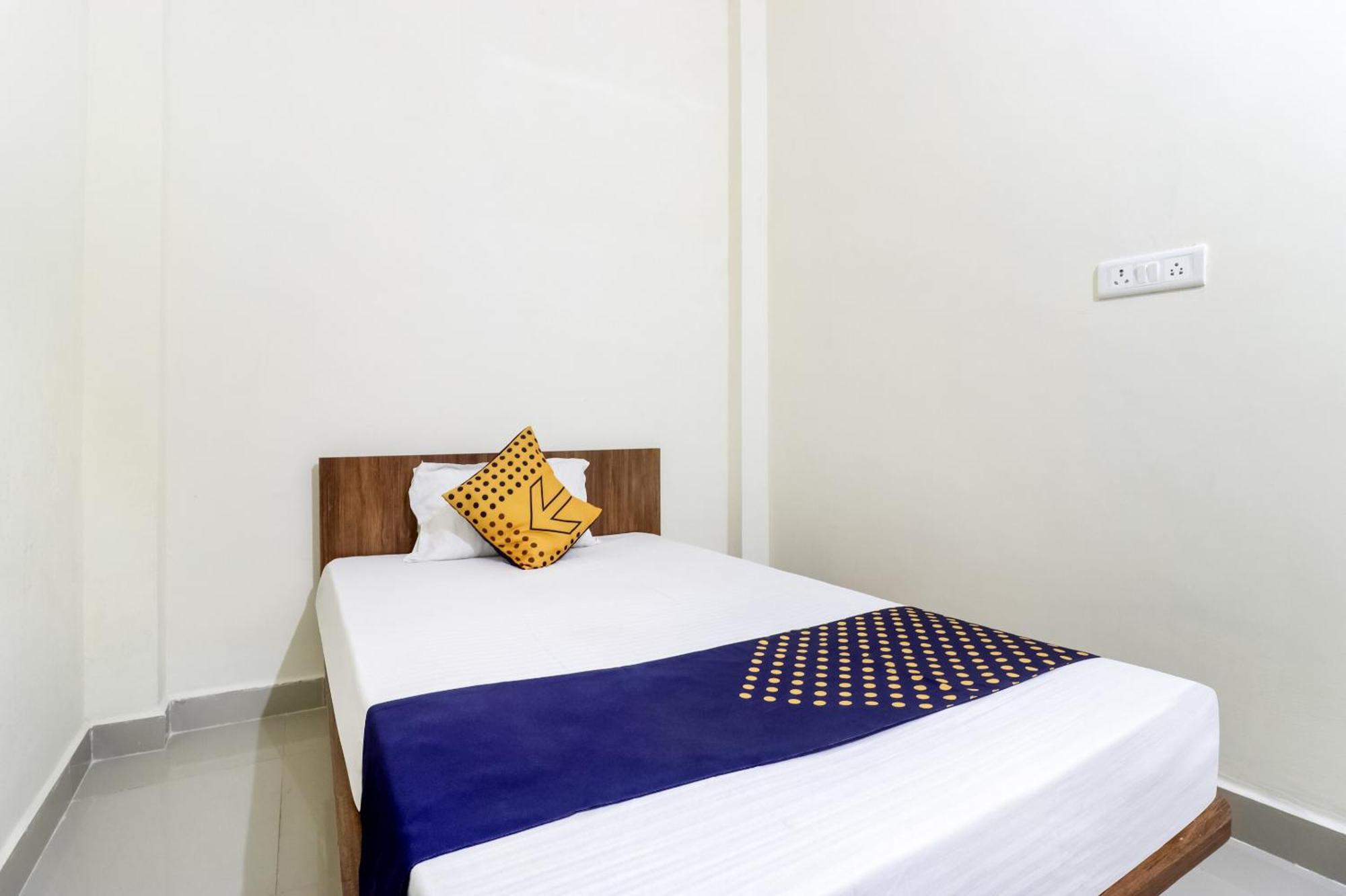 Oyo 40073 Yash Homestay Samarda Kaliāsot Extérieur photo